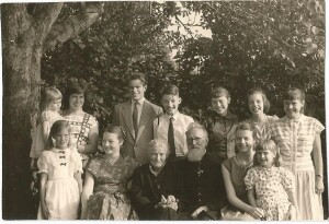 meine Großelternmit enkeln0004